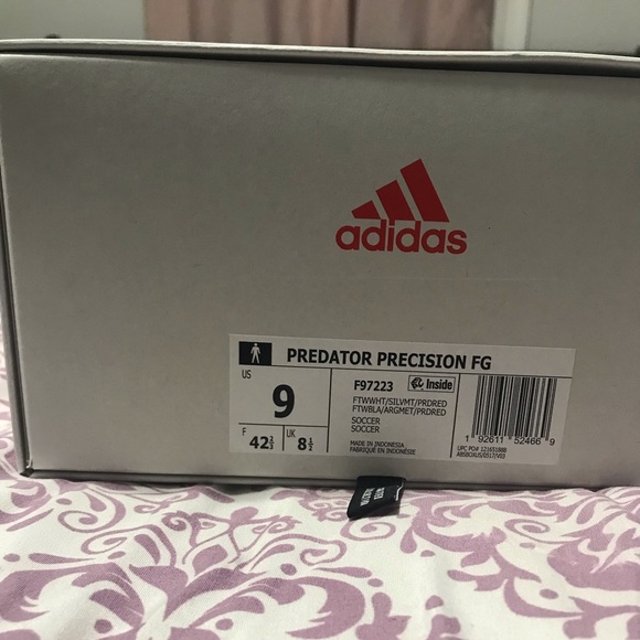 Predator Precision “Limited Edition” size 9 - Picture 2 of 8